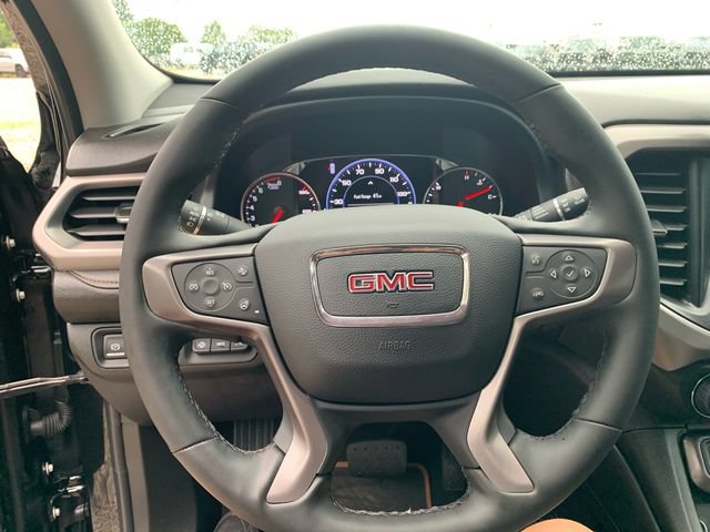 Used 2023 GMC Acadia AT4 w/ Technology Package AWD/4WD image 28