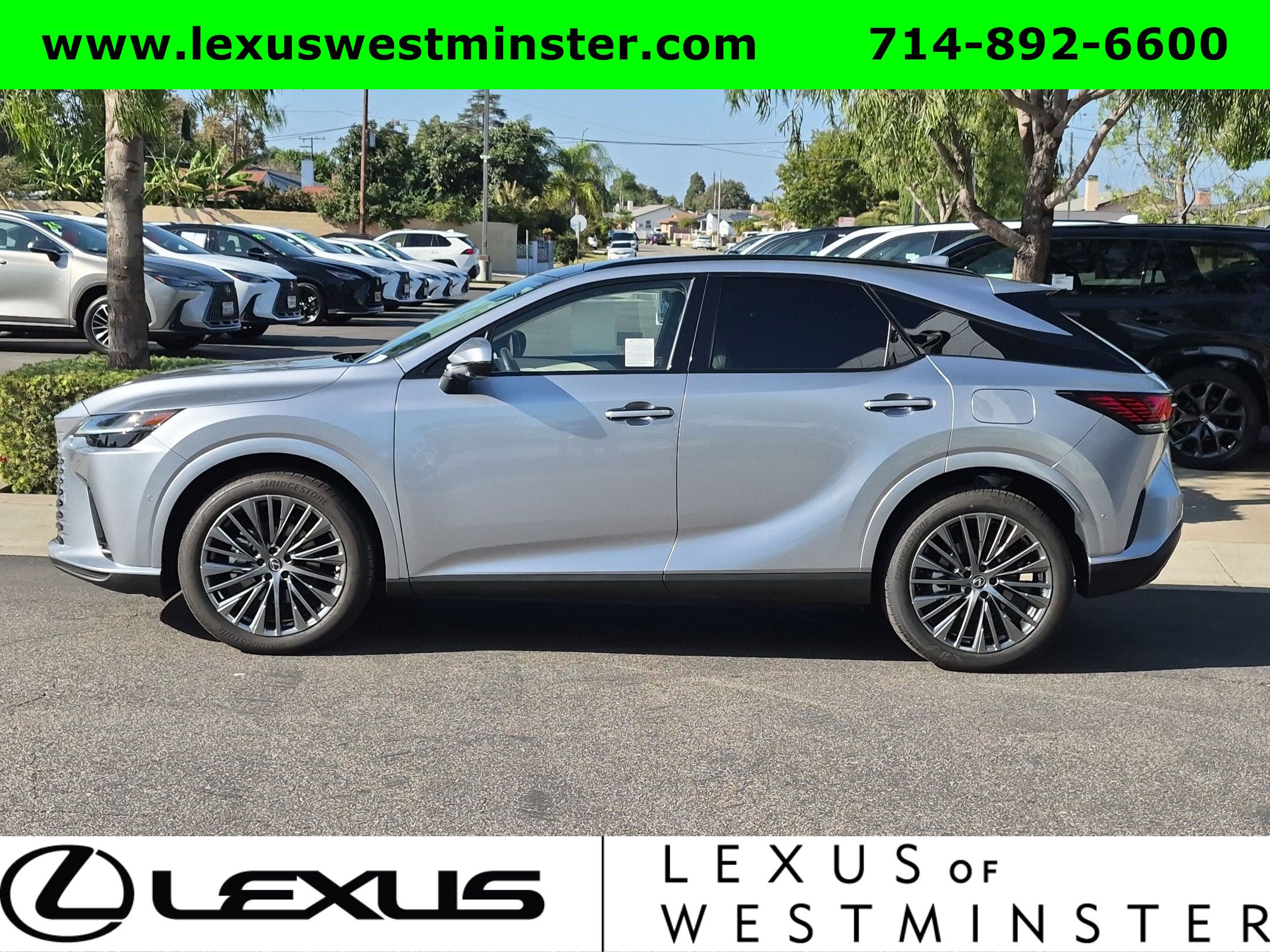 Used 2025 Lexus RX 450h AWD w/ Convenience Package image 12