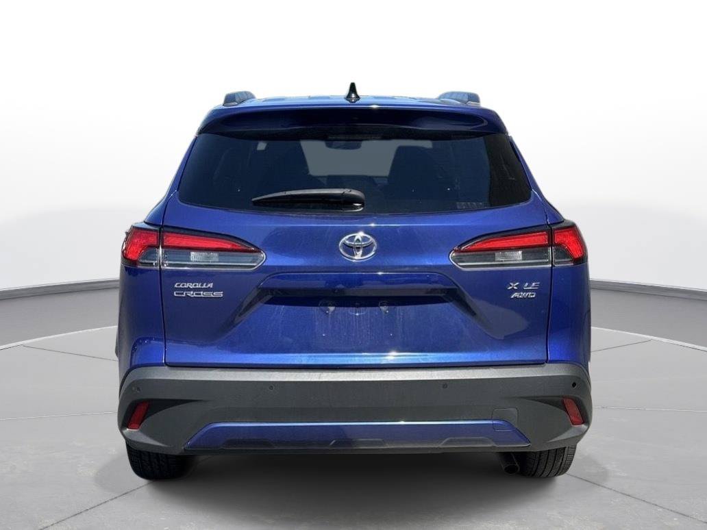 Used 2025 Toyota Corolla Cross XLE AWD/4WD image 7