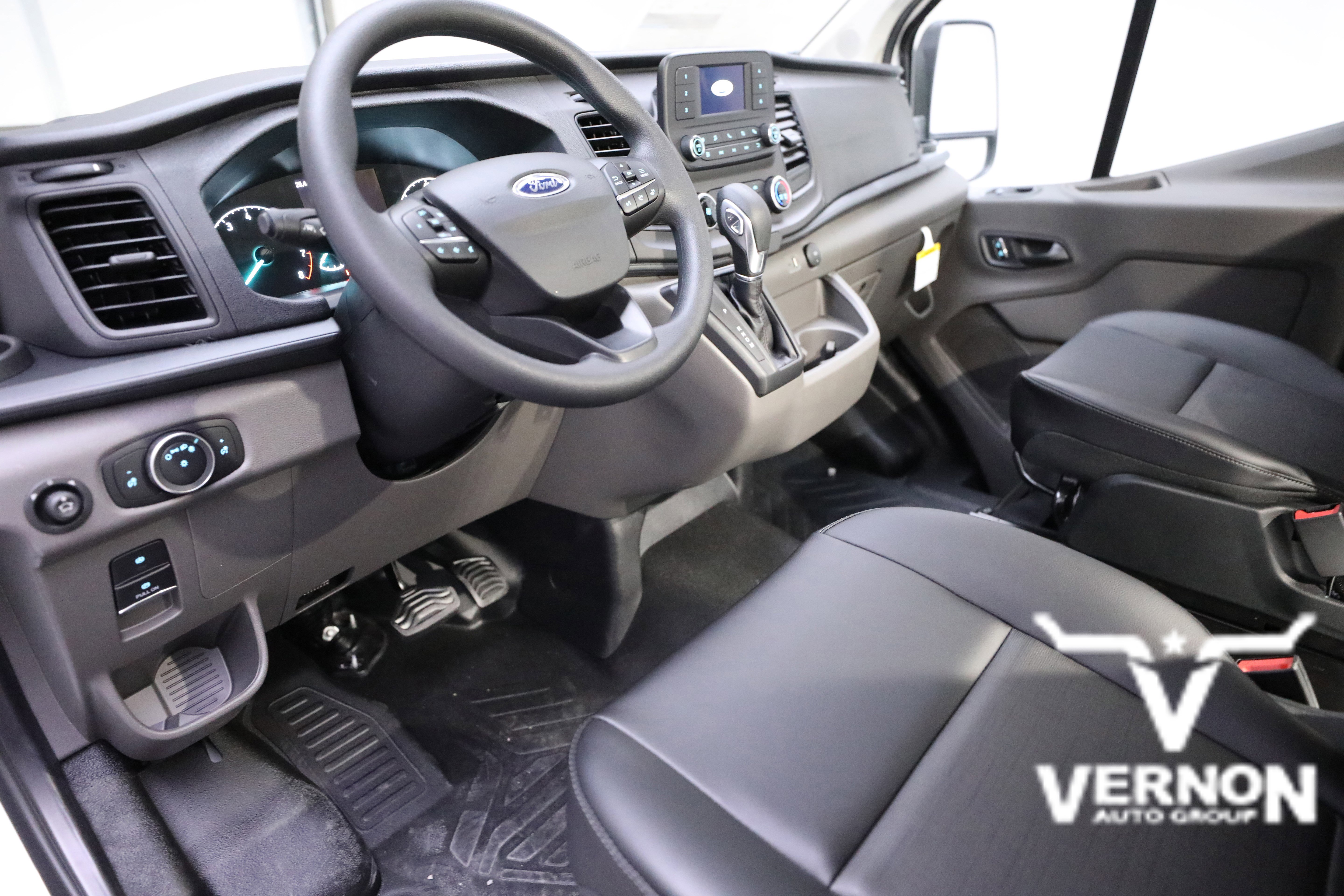 New 2025 Ford Transit 150 Low Roof image 9