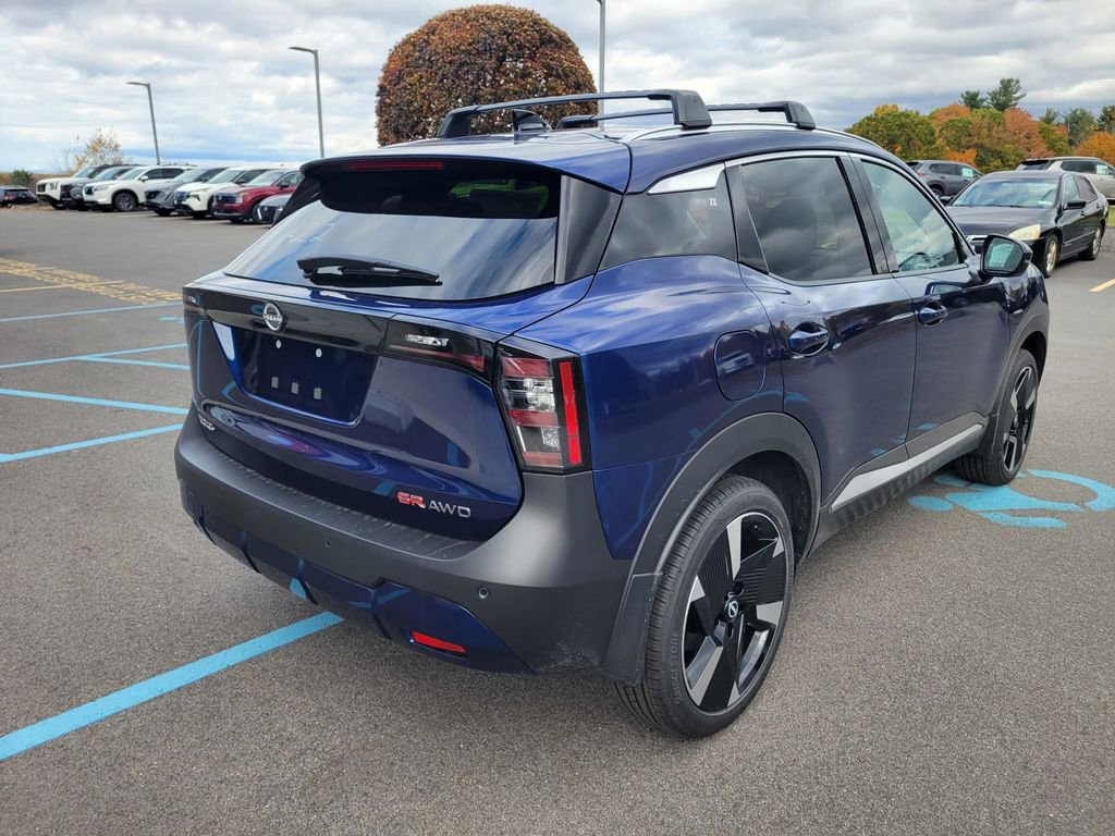 New 2026 Nissan Kicks SR w/ Cold Weather Package image 4