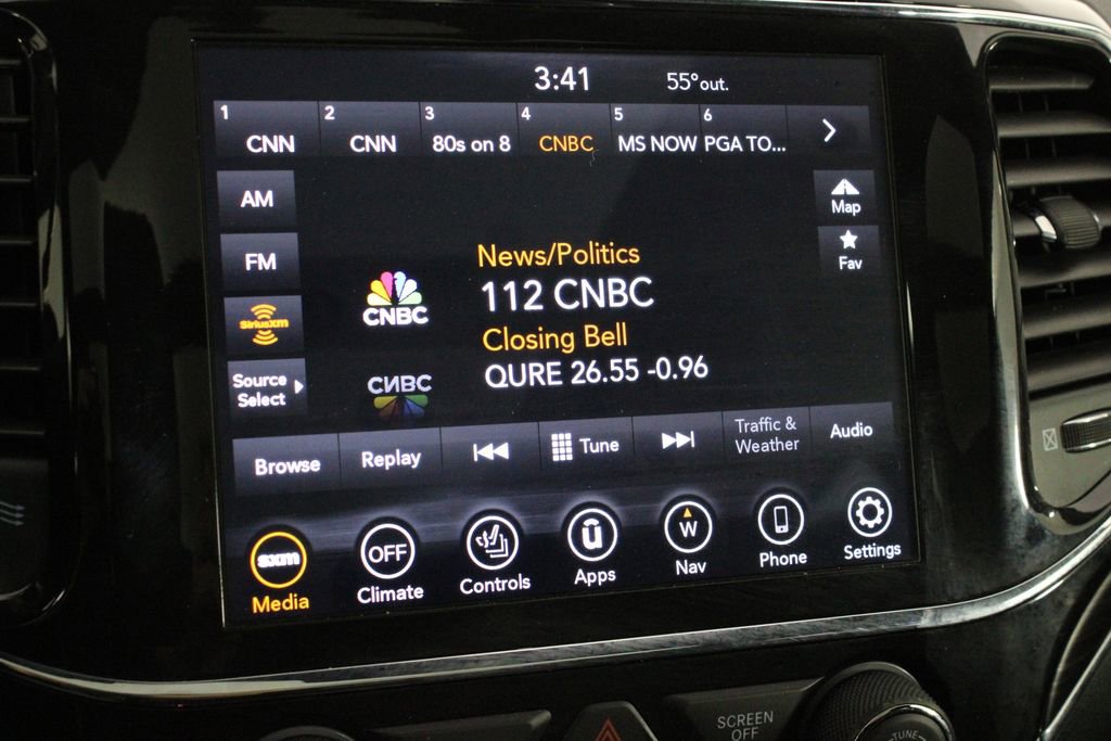Used 2021 Jeep Grand Cherokee Limited w/ Sun & Sound Group image 33