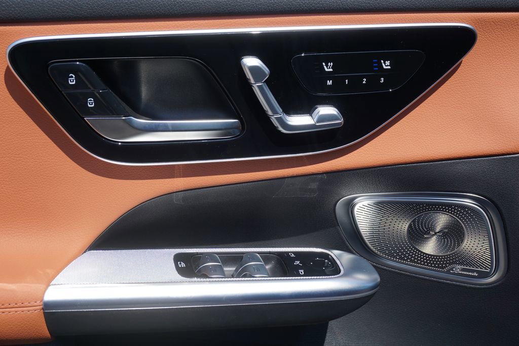 New 2026 Mercedes-Benz GLC 300 4MATIC image 10