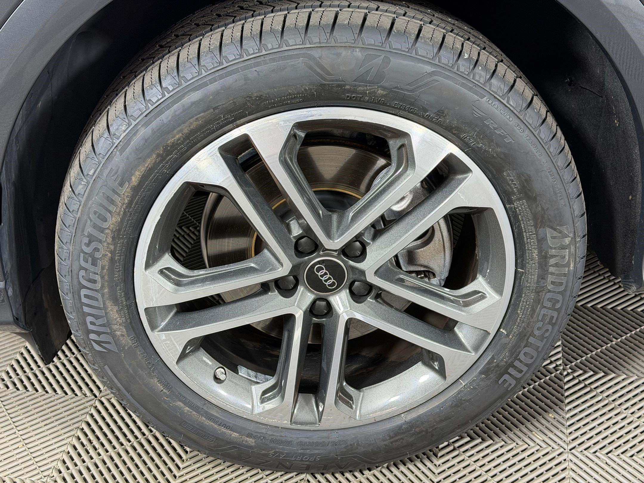 Certified 2025 Audi Q5 Premium w/ Convenience Package AWD/4WD image 12