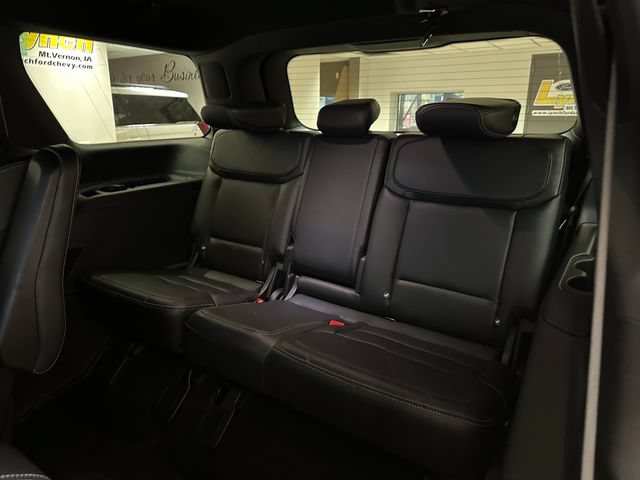 New 2027 Ford Expedition Platinum w/ Stealth Performance Package AWD/4WD image 24