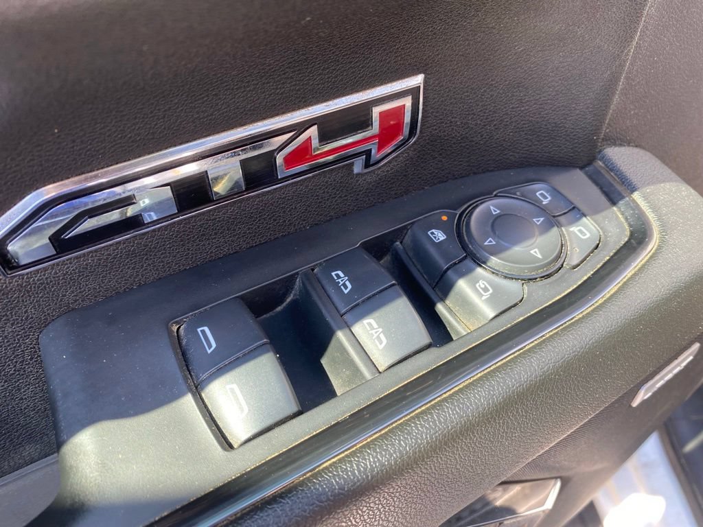 Used 2024 GMC Sierra 1500 AT4 w/ Technology Package AWD/4WD image 14