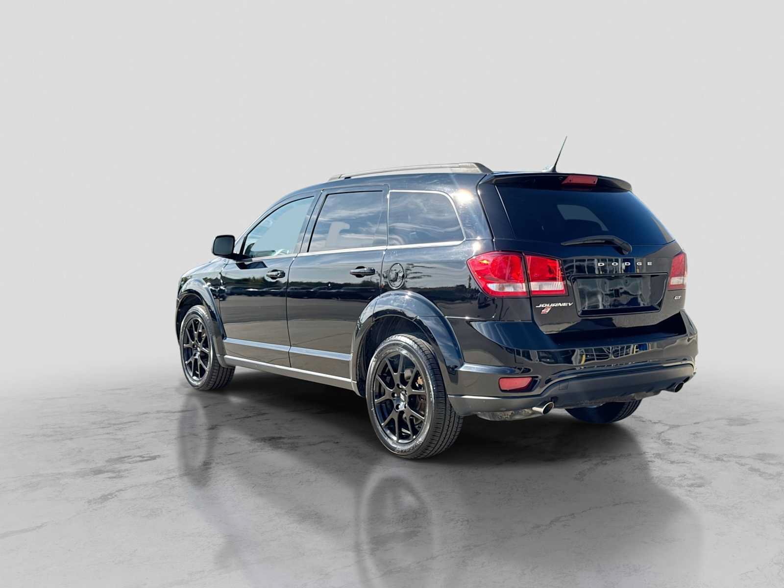 Used 2018 Dodge Journey GT w/ Driver Convenience Group AWD/4WD image 4