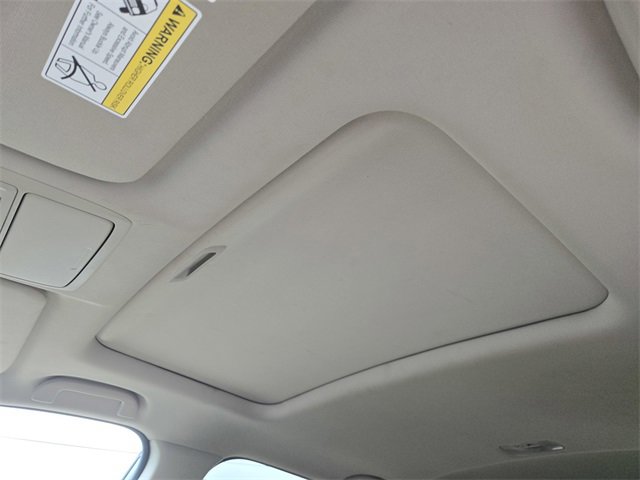 Used 2018 Honda CR-V Touring image 14