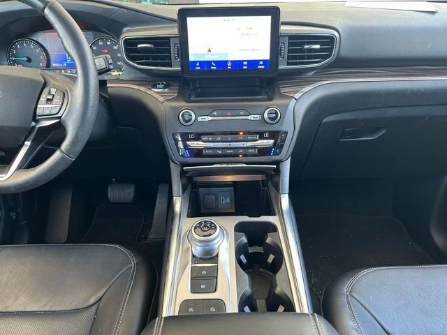 Used 2020 Ford Explorer Limited RWD image 16