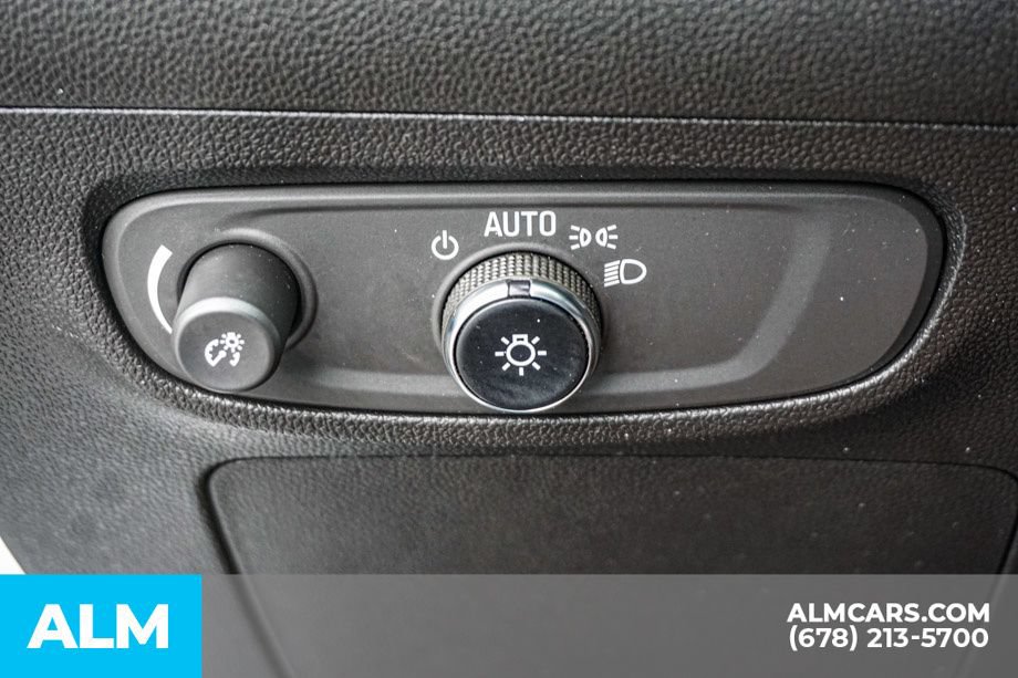 Used 2025 Buick Encore GX Preferred FWD image 45