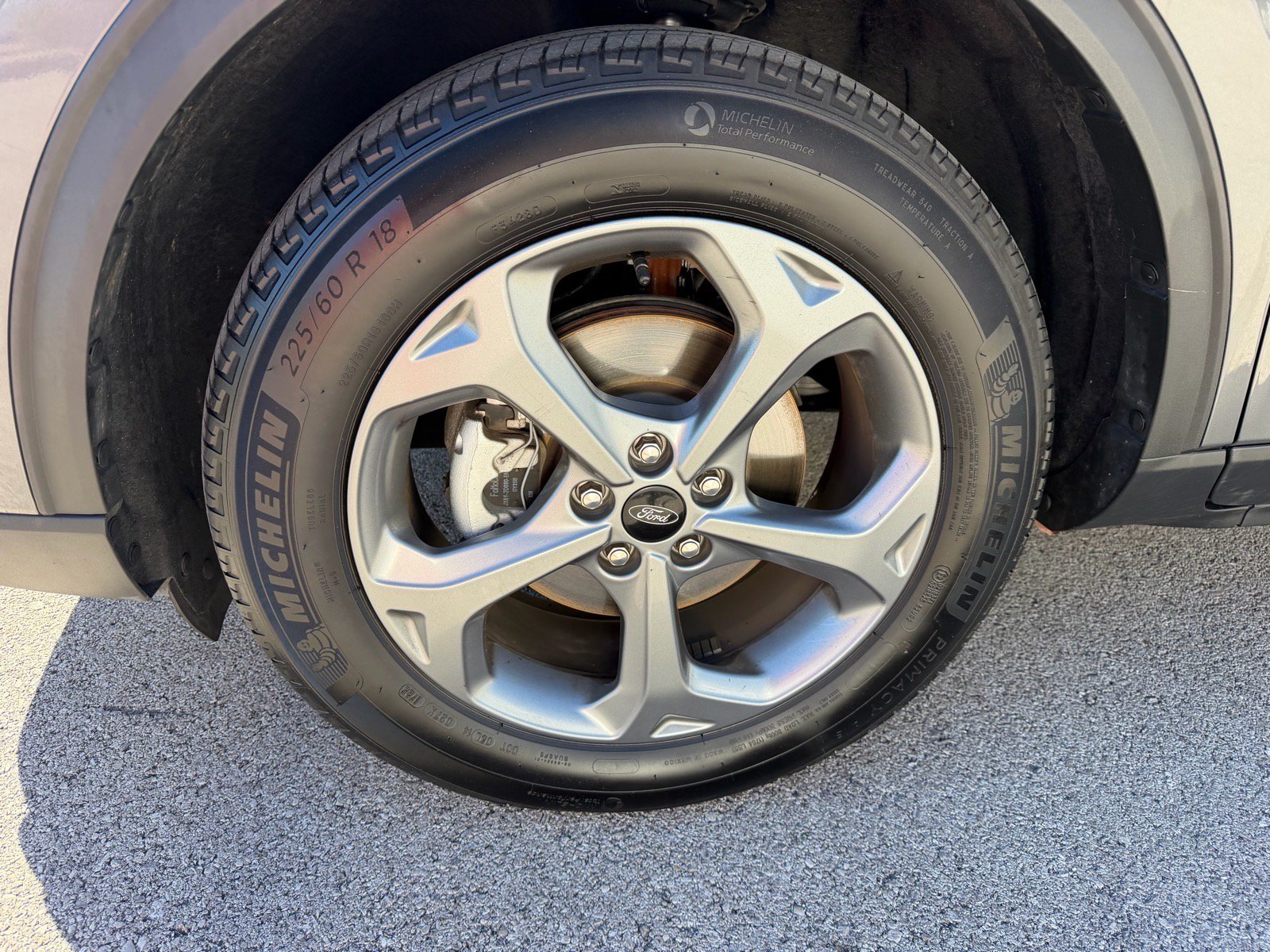 Used 2025 Ford Escape ST-Line AWD/4WD image 17