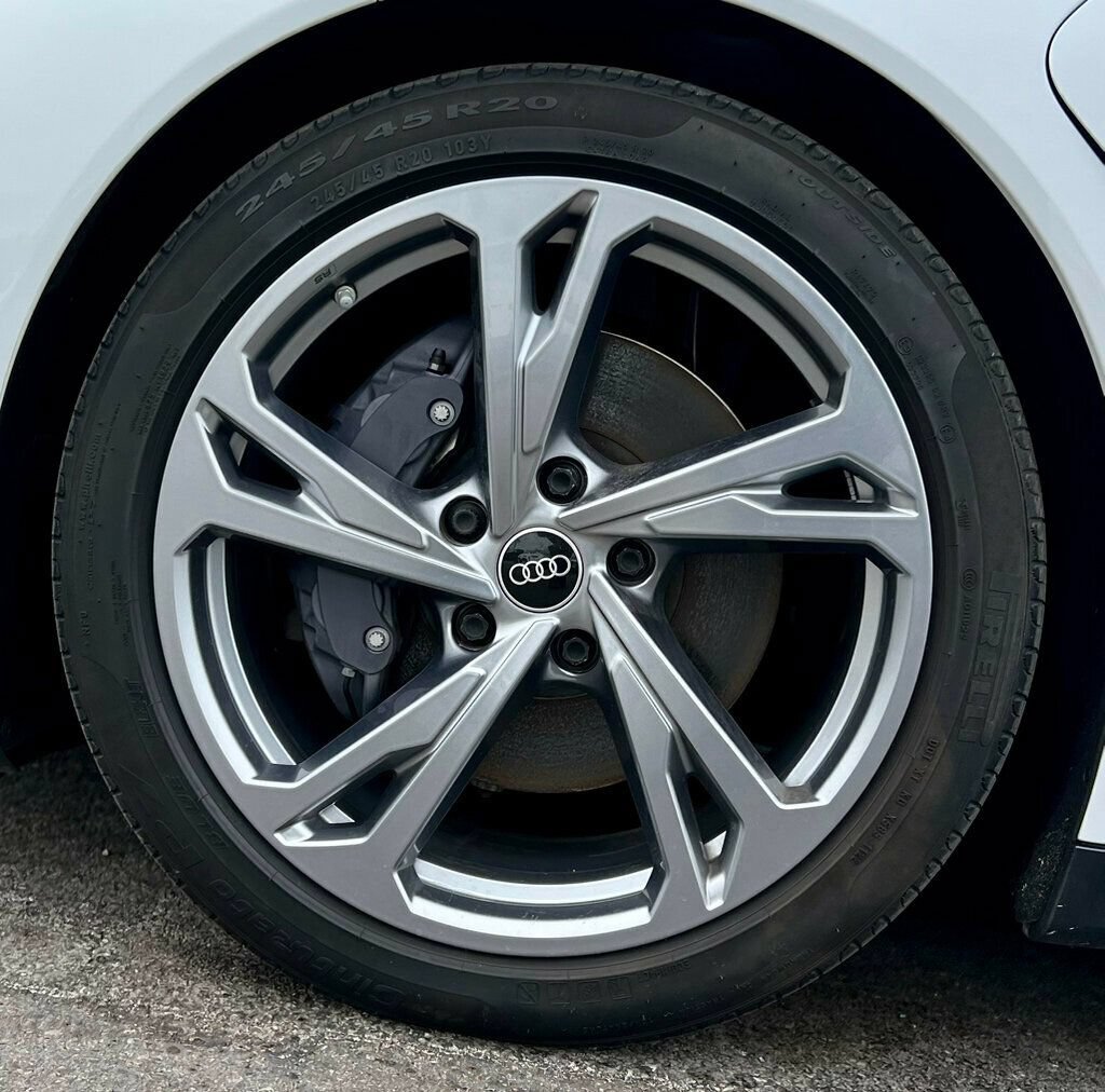 Used 2022 Audi e-tron GT Premium Plus AWD/4WD image 31