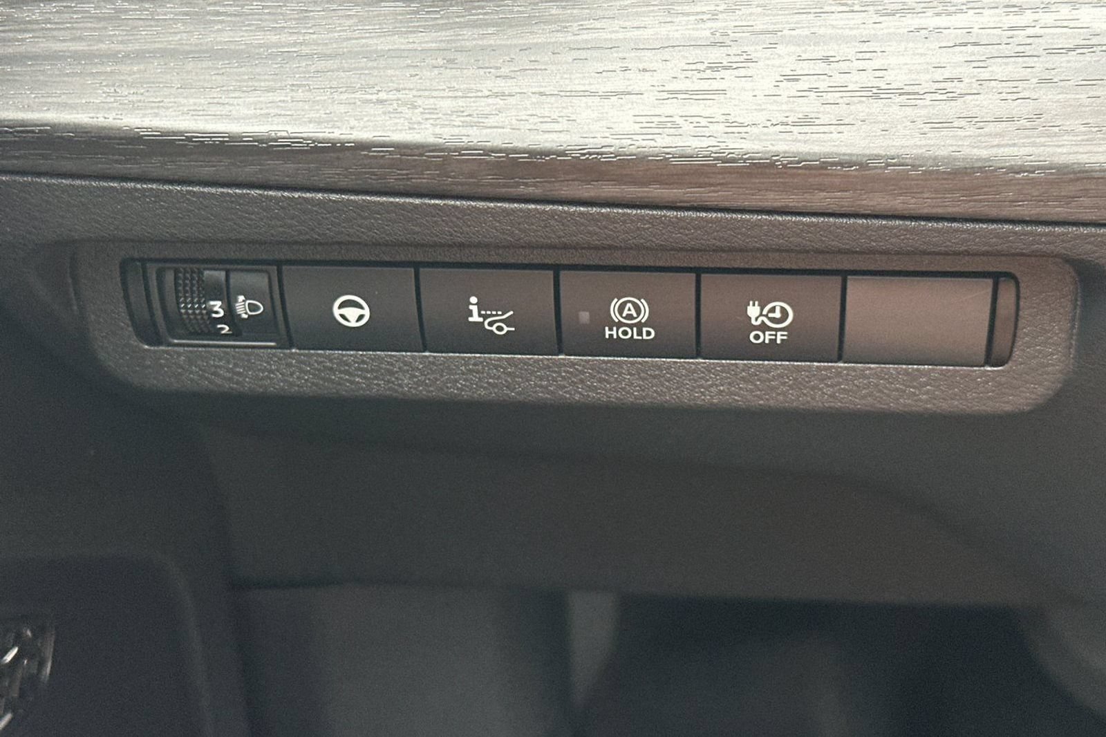 Used 2023 Nissan Ariya FWD image 36