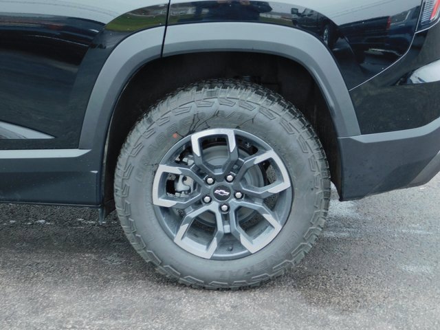 New 2026 Chevrolet Equinox ACTIV image 11