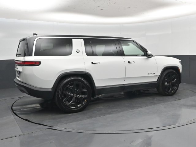 Used 2023 Rivian R1S Adventure Dual AWD/4WD image 33
