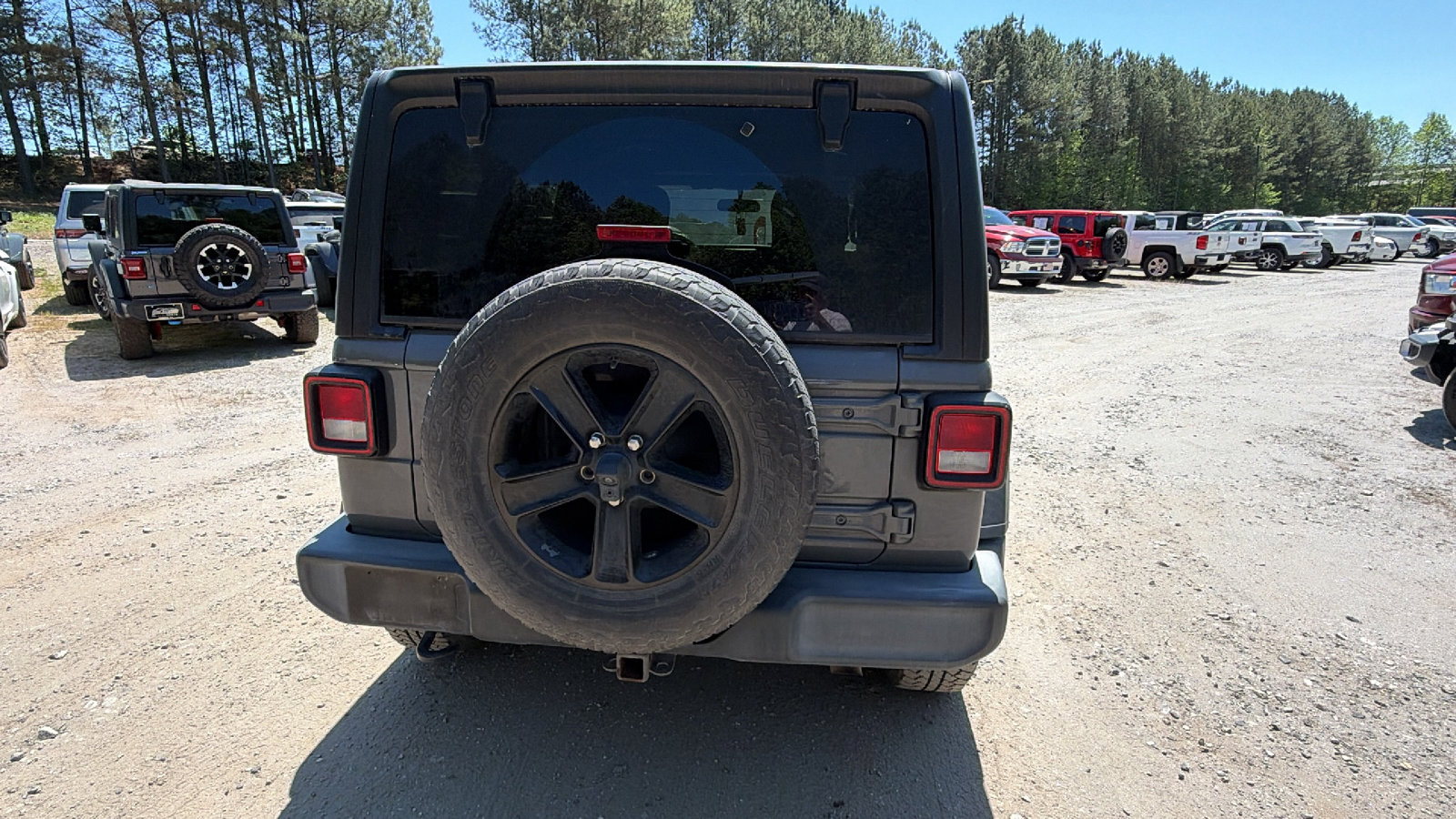 Used 2021 Jeep Wrangler Unlimited Sport AWD/4WD image 9