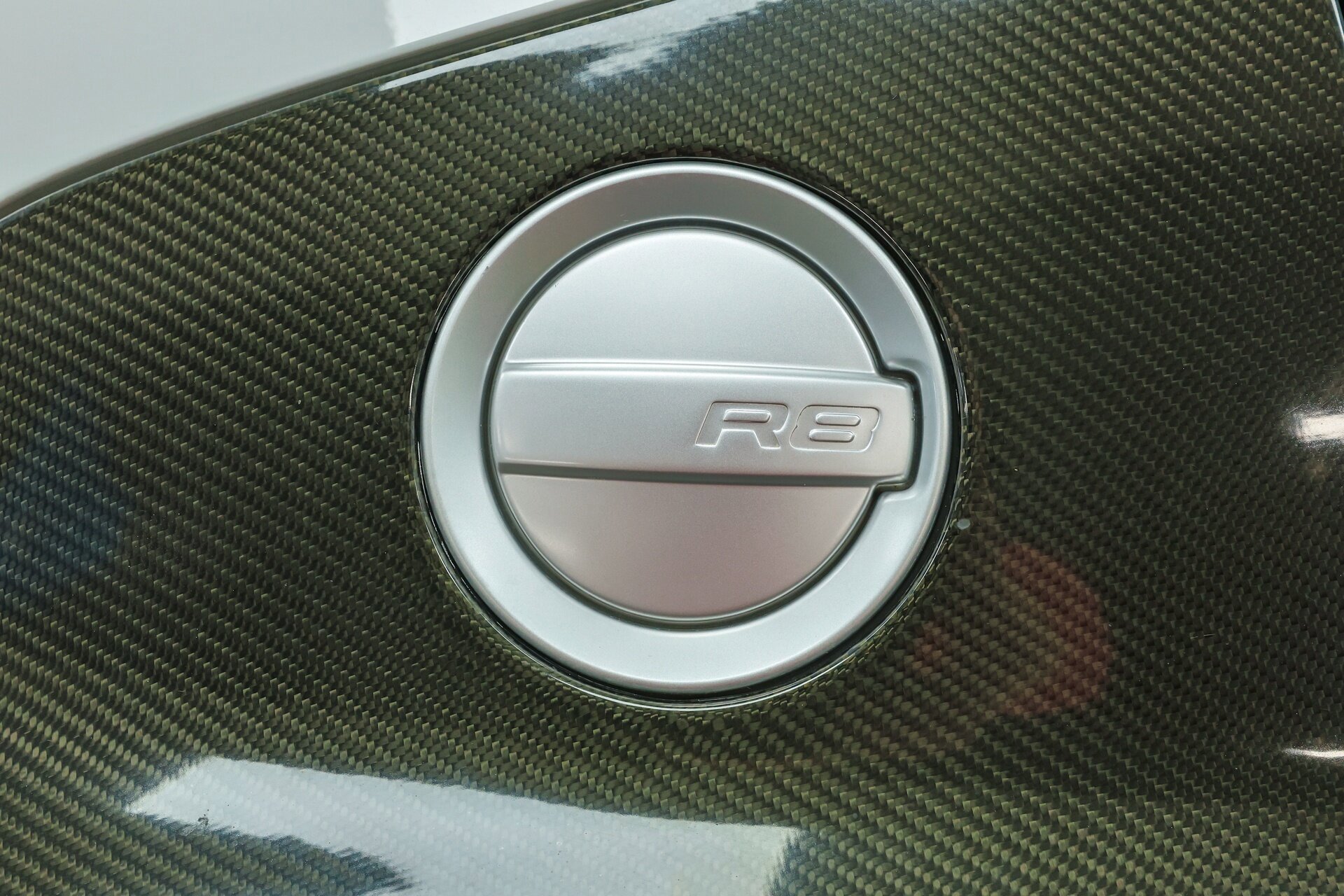 Used 2014 Audi R8 V10 AWD/4WD image 40
