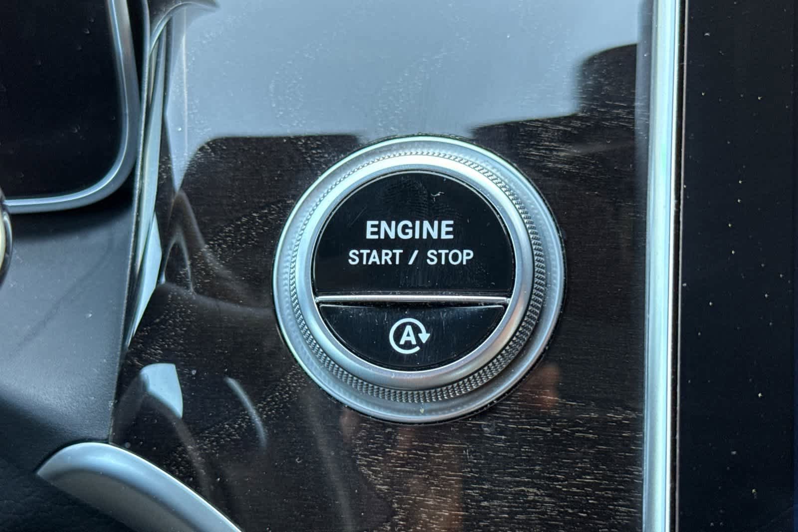 Certified 2025 Mercedes-Benz GLC 300 image 21