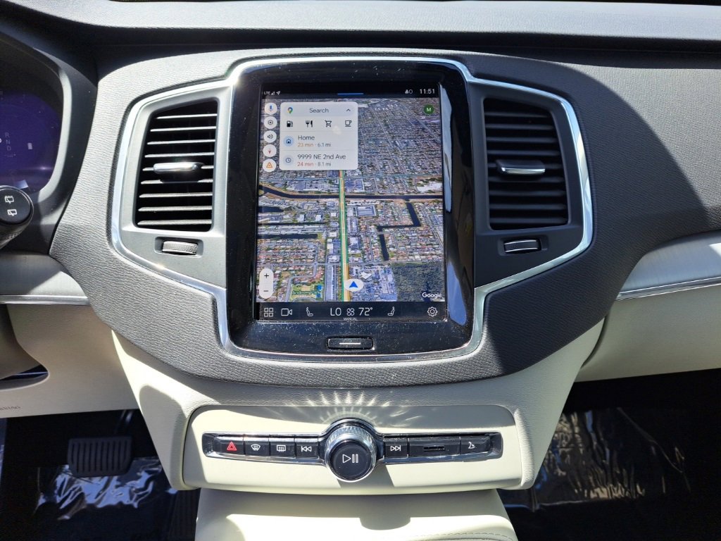 Used 2023 Volvo XC90 B5 Core w/ Protection Package Premier image 21