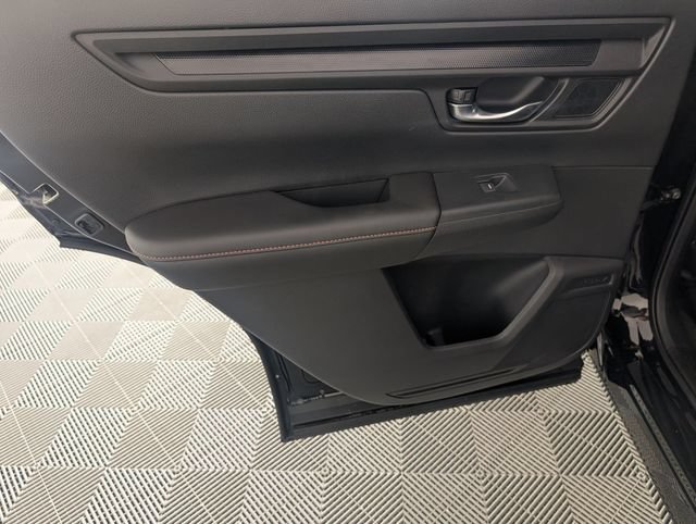 Used 2025 Honda CR-V Sport-L image 28
