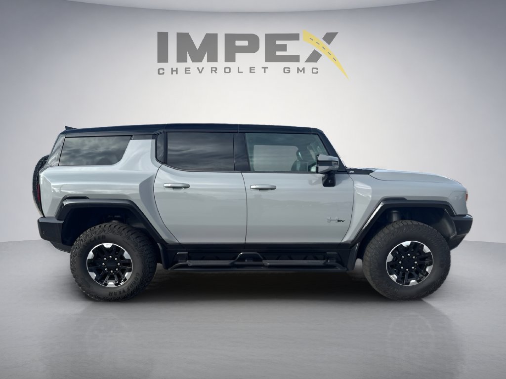 Used 2024 GMC Hummer EV 2X w/ Extreme Off-Road Package AWD/4WD image 6