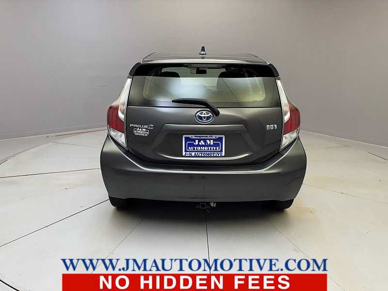 Used 2015 Toyota Prius C Two FWD image 4