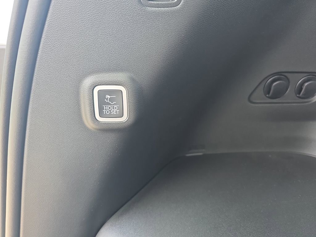 New 2026 Jeep Cherokee Limited image 13