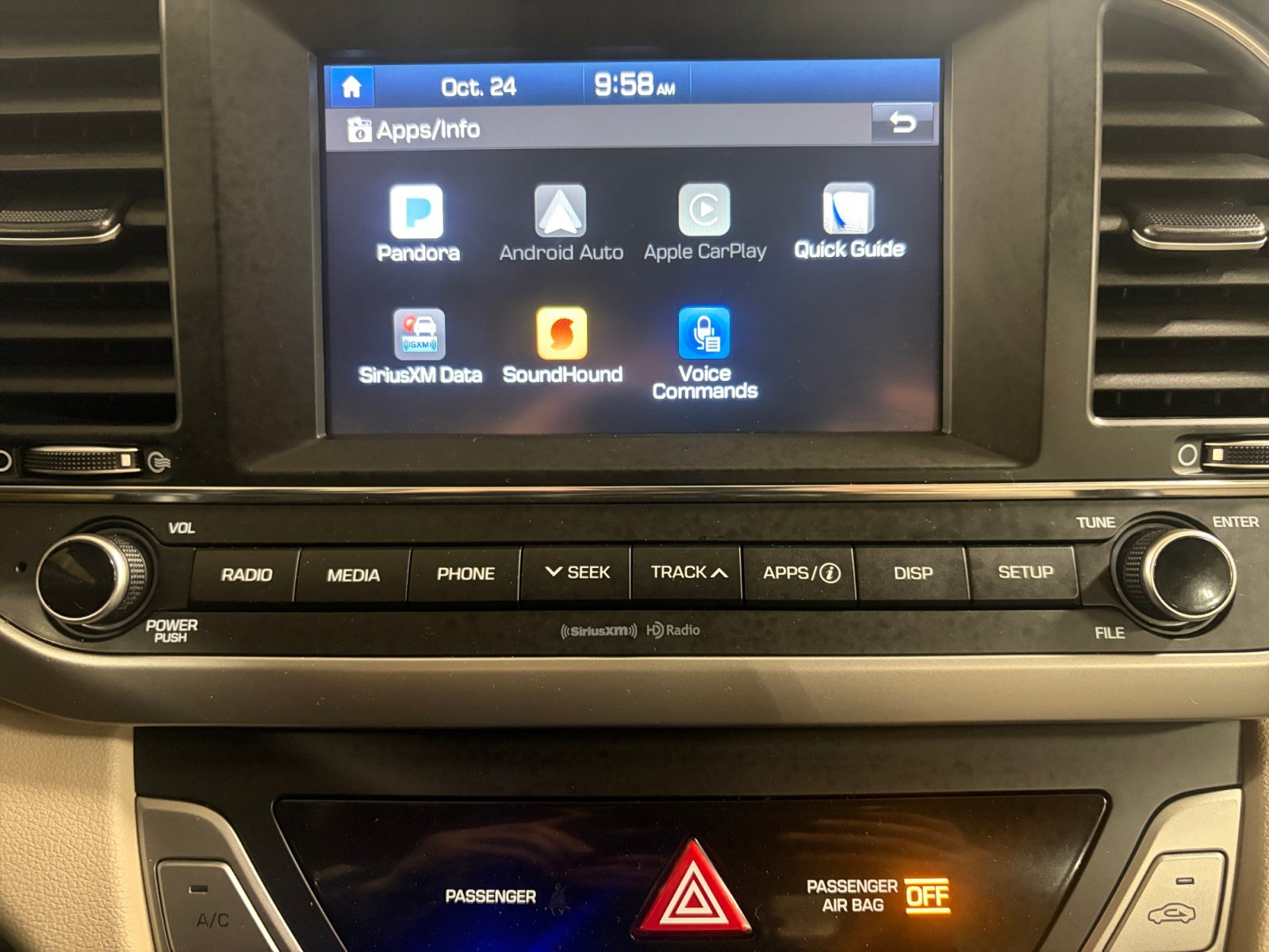 Used 2018 Hyundai Elantra SEL FWD image 24