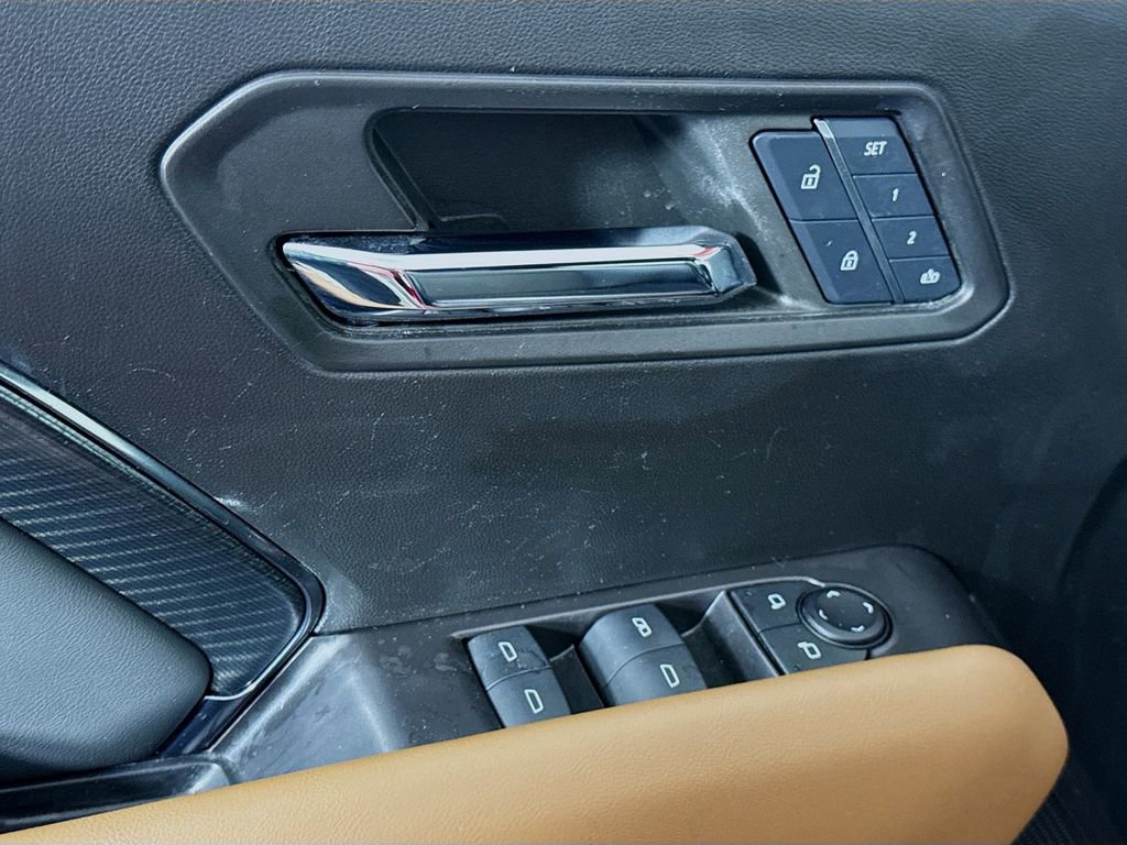 Used 2024 GMC Canyon AT4 w/ AT4 Premium Package image 24