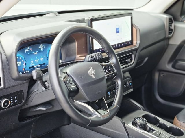 Used 2025 Ford Bronco Sport Outer Banks w/ Outer Banks Tech Package+ AWD/4WD image 12