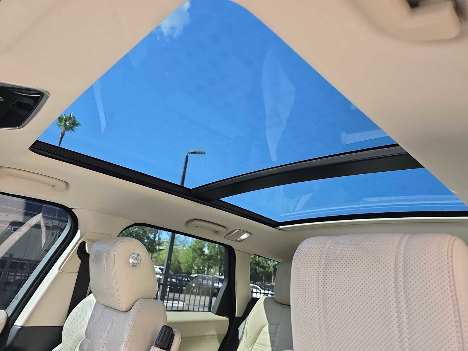 Used 2016 Land Rover Range Rover Sport Autobiography image 15