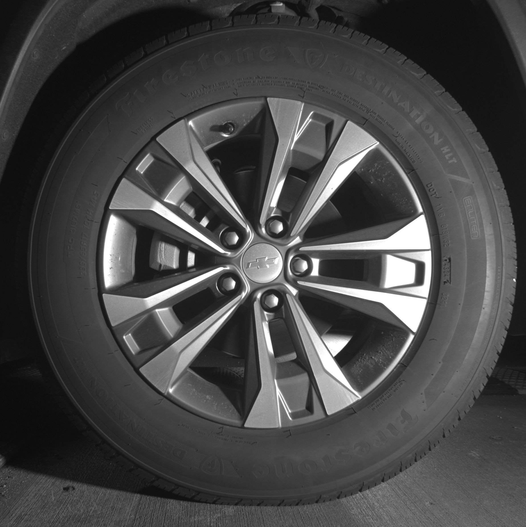 Used 2025 Chevrolet Equinox LT FWD image 12
