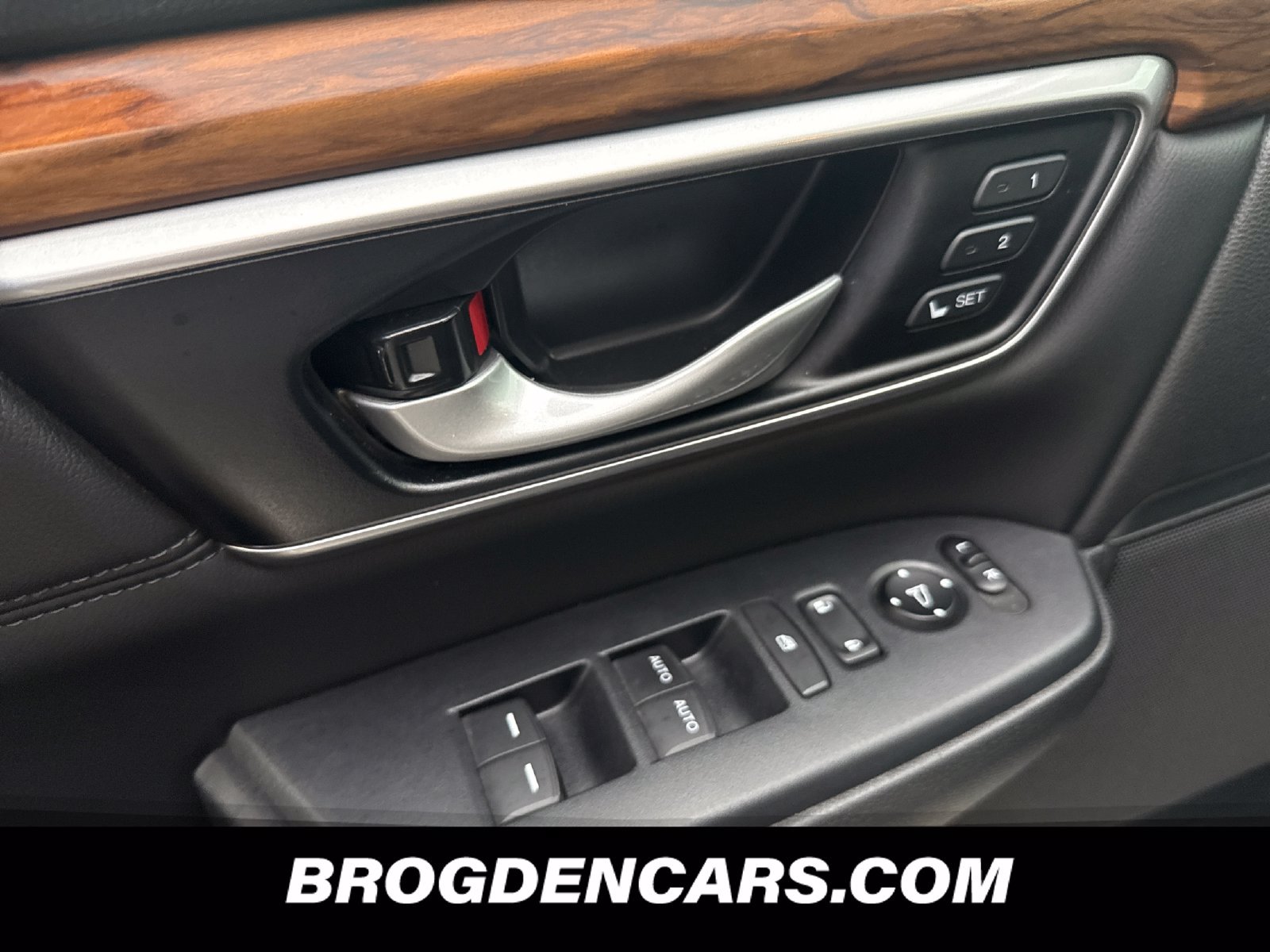 Used 2020 Honda CR-V EX-L image 10