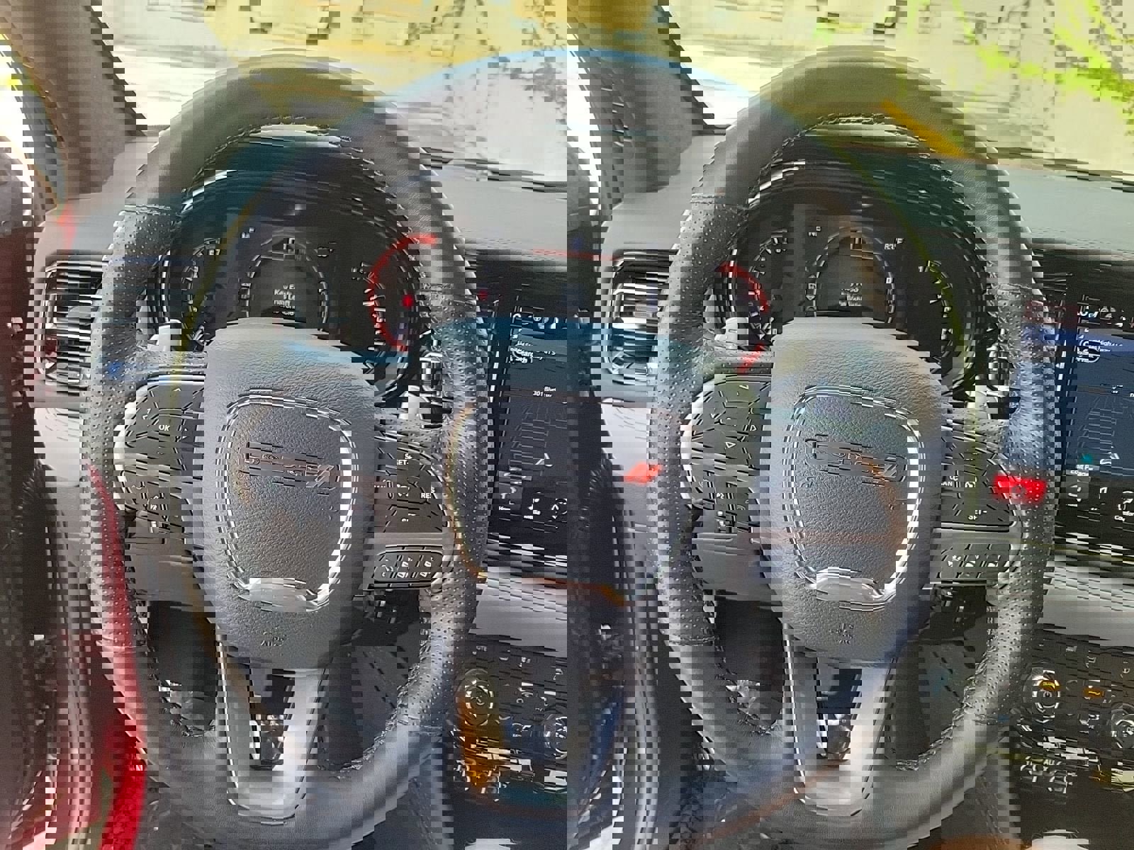 Used 2023 Dodge Durango Citadel image 25