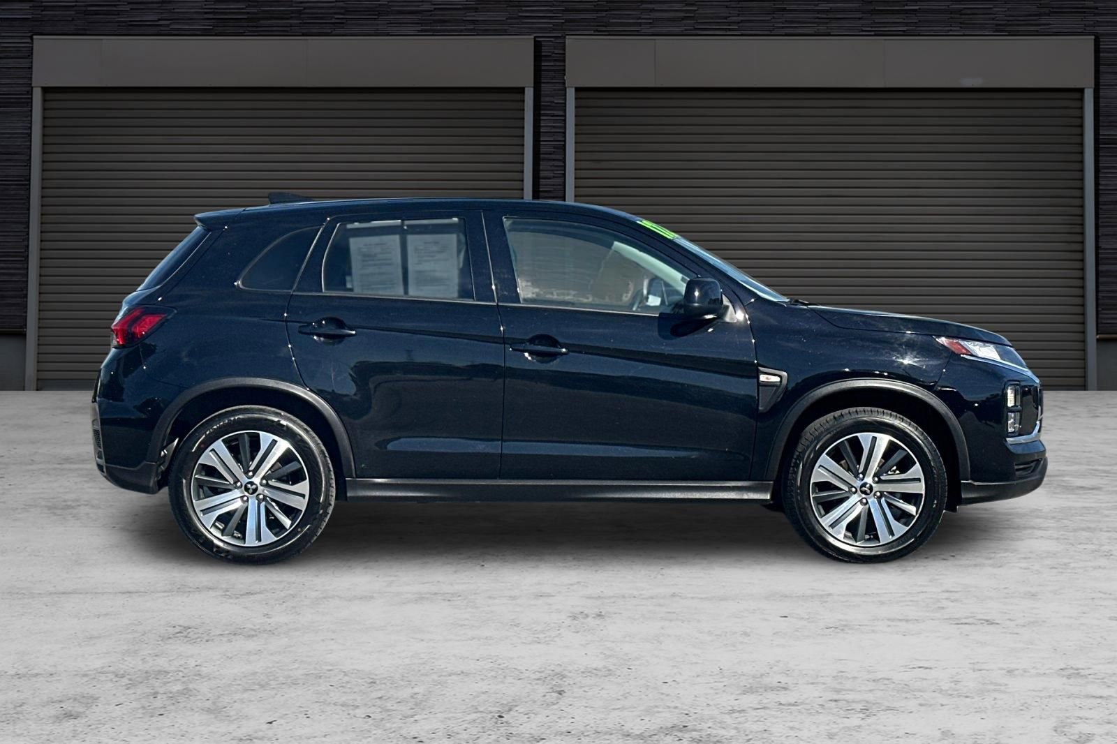 Used 2024 Mitsubishi Outlander Sport ES image 3