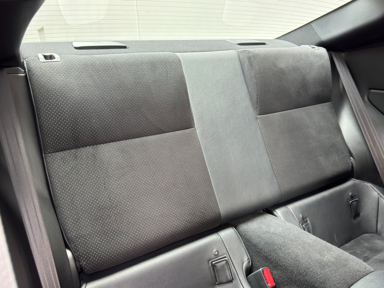 Used 2022 Toyota GR86 Premium w/ ALL Weather Mat Package (TMS) RWD image 31