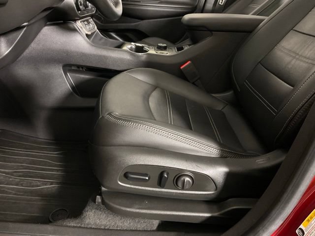 Used 2023 GMC Terrain Denali AWD/4WD image 28