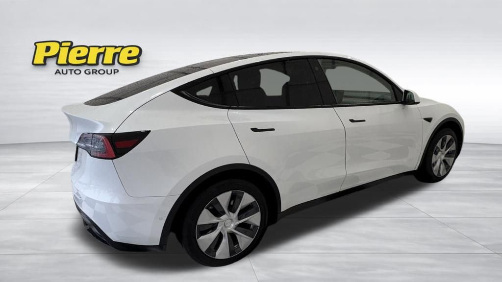 Used 2021 Tesla Model Y 2WD image 7