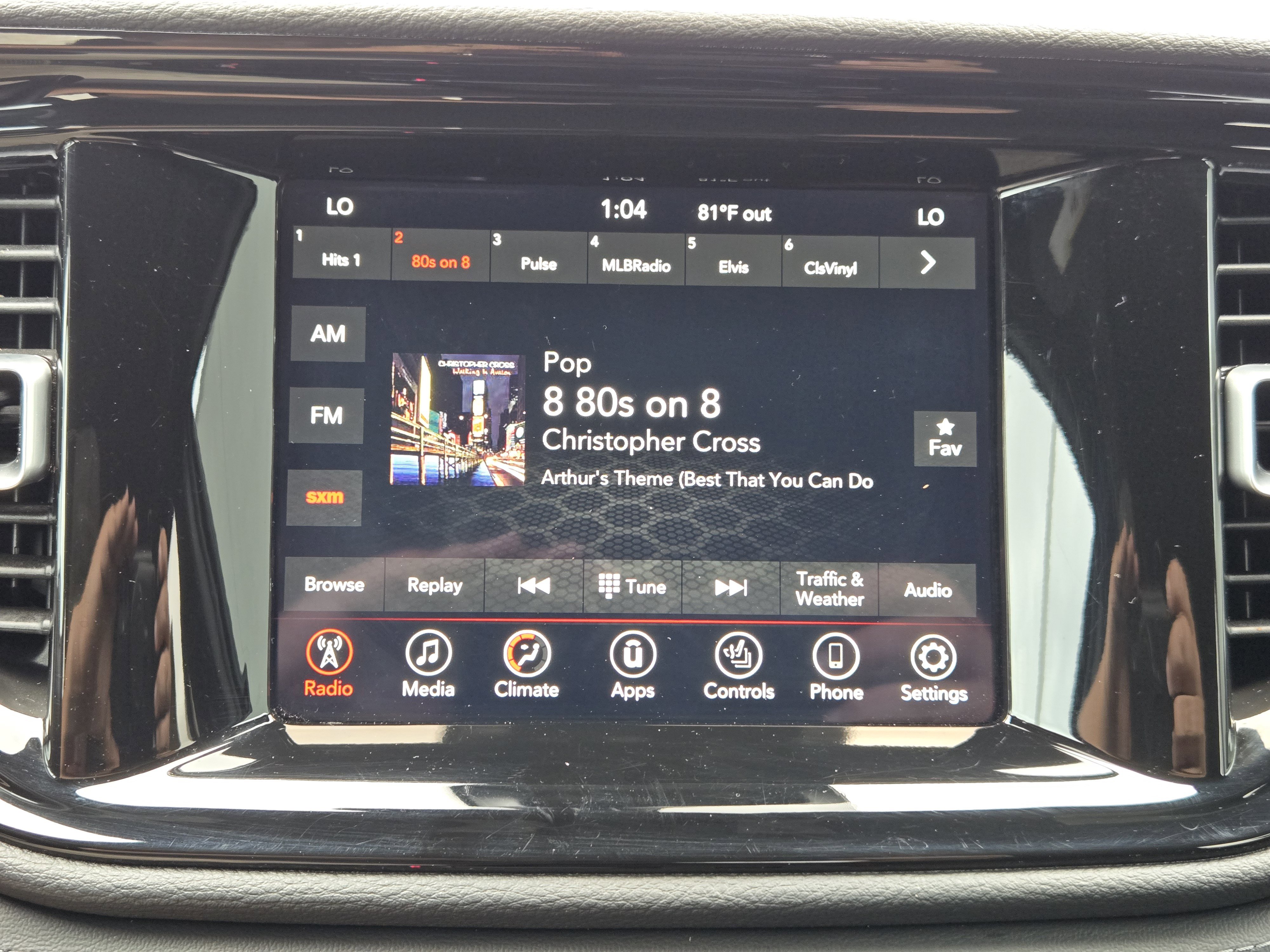 Used 2024 Dodge Durango SXT w/ SXT Blacktop Group image 19