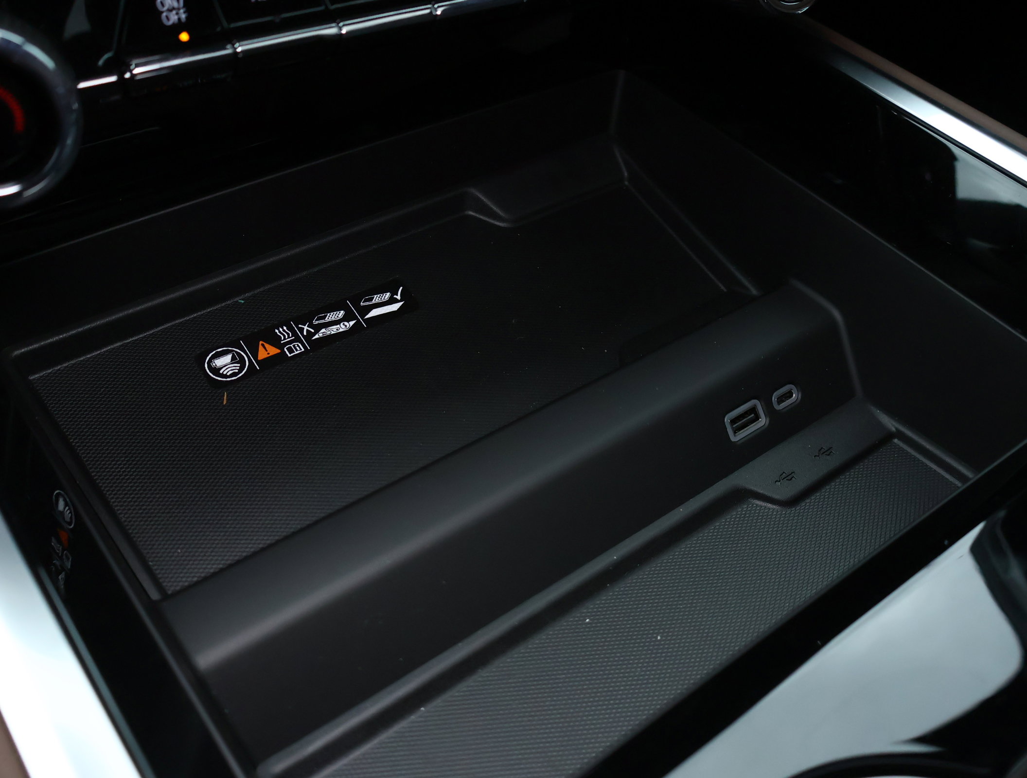 New 2026 Chevrolet Tahoe High Country AWD/4WD image 23