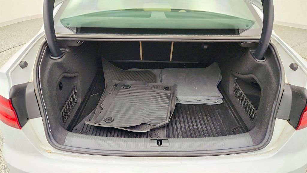 Used 2019 Audi A4 2.0T Premium FWD image 22