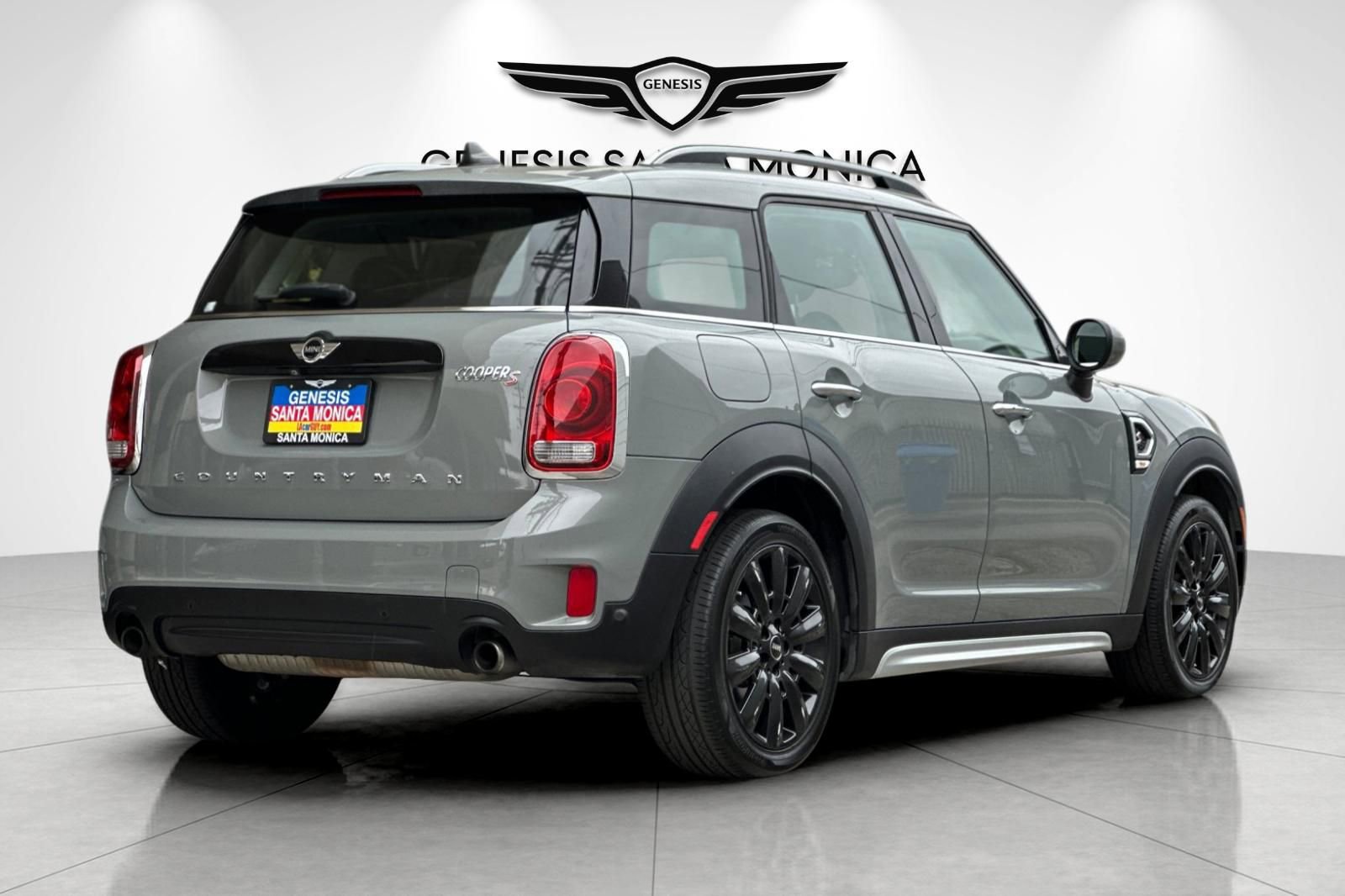 Used 2017 MINI Cooper Countryman S FWD image 4