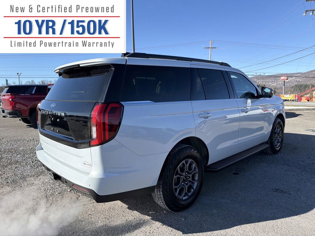Used 2025 Ford Expedition Active image 6