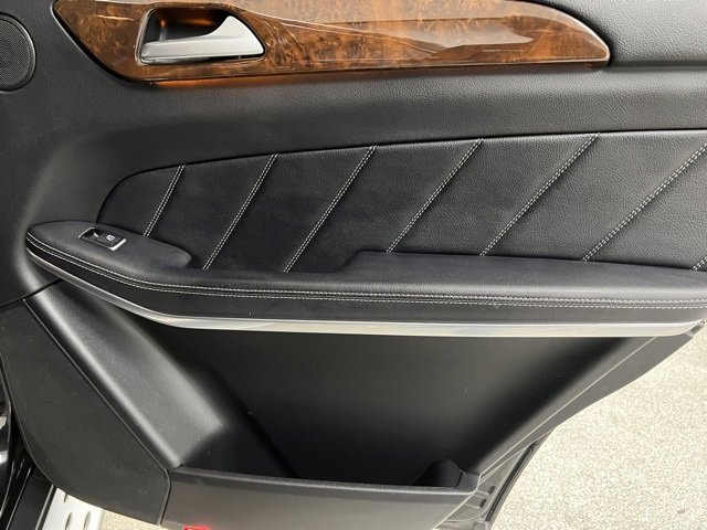 Used 2014 Mercedes-Benz GL 550 4MATIC image 58