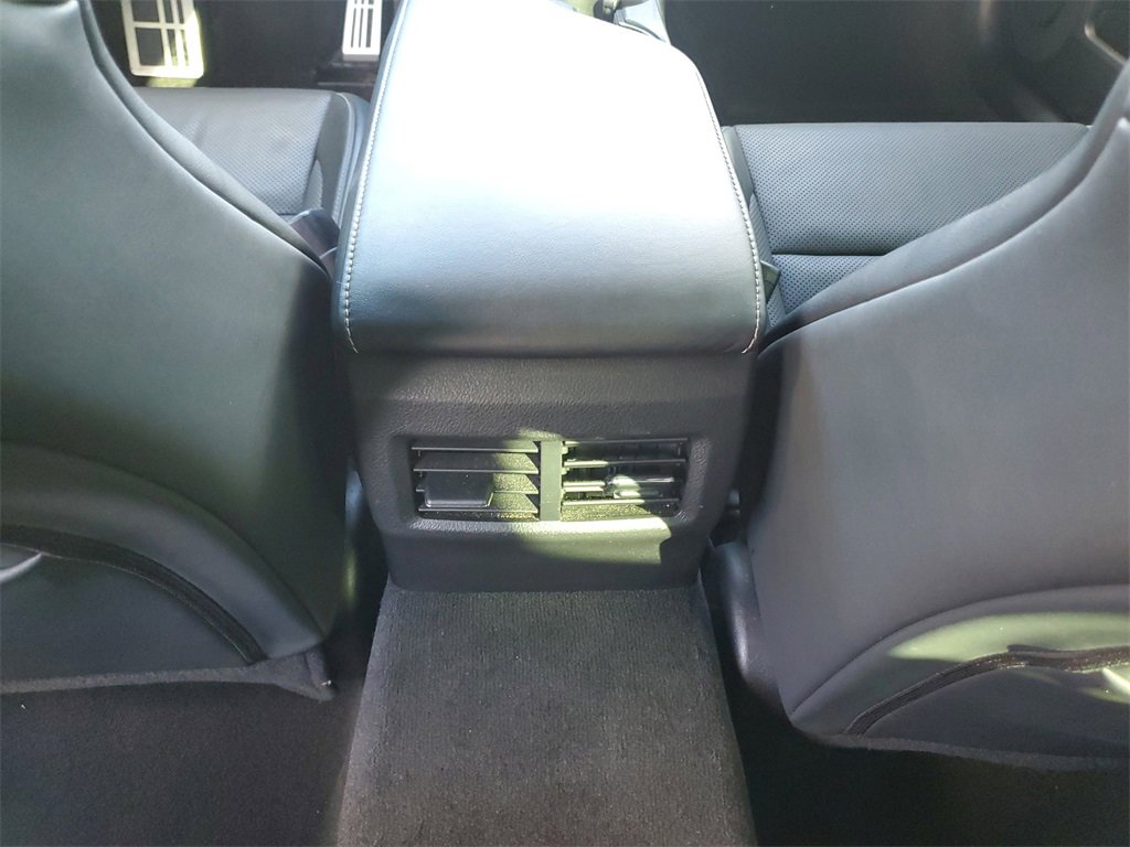 Used 2022 Lexus IS 350 F Sport image 13