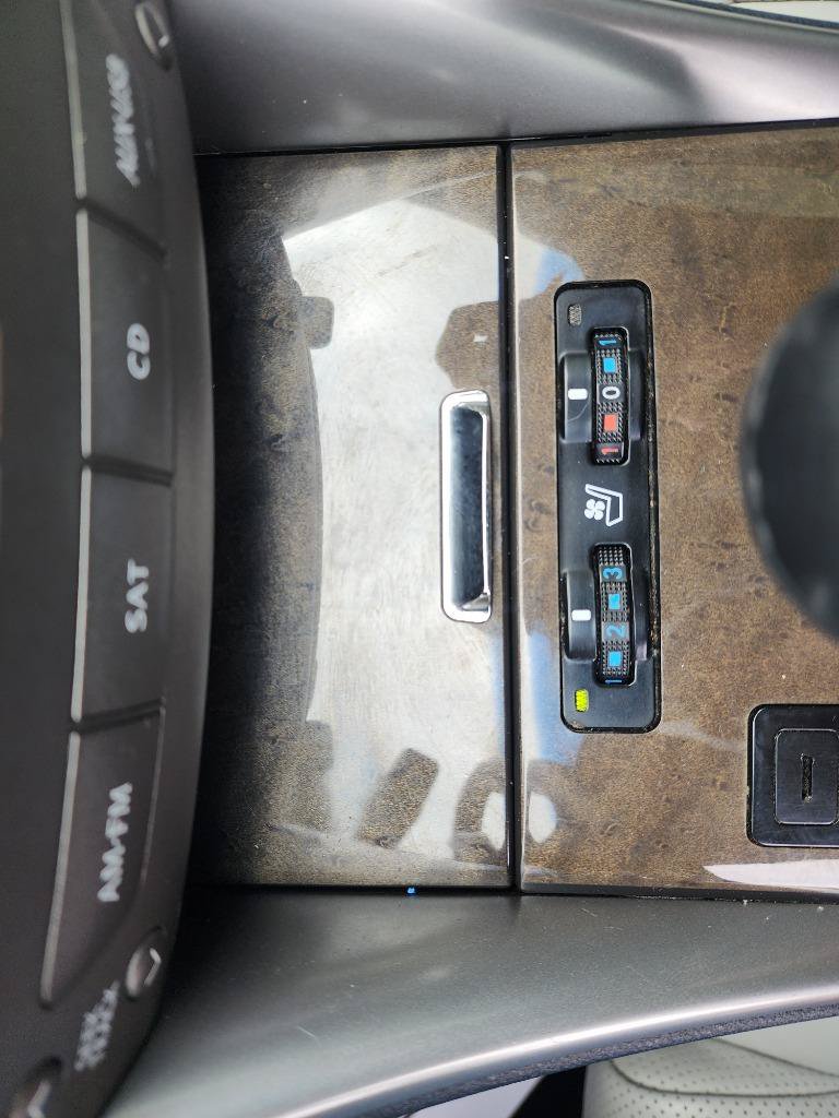 Used 2012 Lexus IS 350C w/ Luxury Pkg RWD image 20
