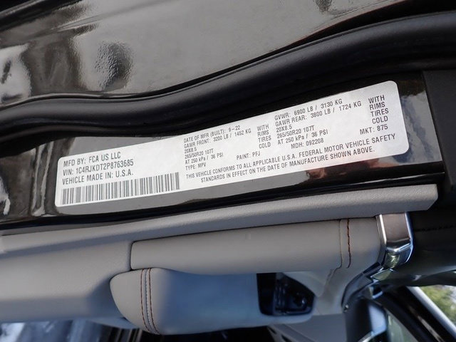 Used 2023 Jeep Grand Cherokee L Overland AWD/4WD image 24