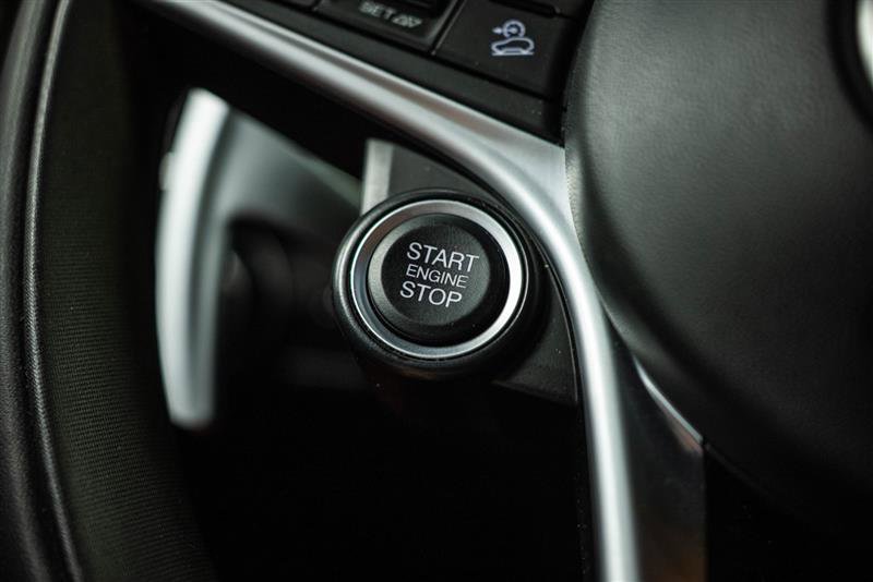 Used 2018 Alfa Romeo Stelvio Ti Sport AWD/4WD image 18