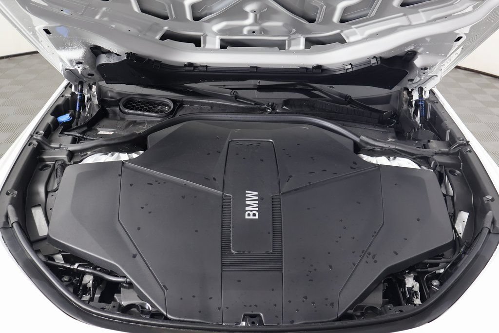 New 2026 BMW i7 eDrive50 w/ M Sport Package RWD image 9