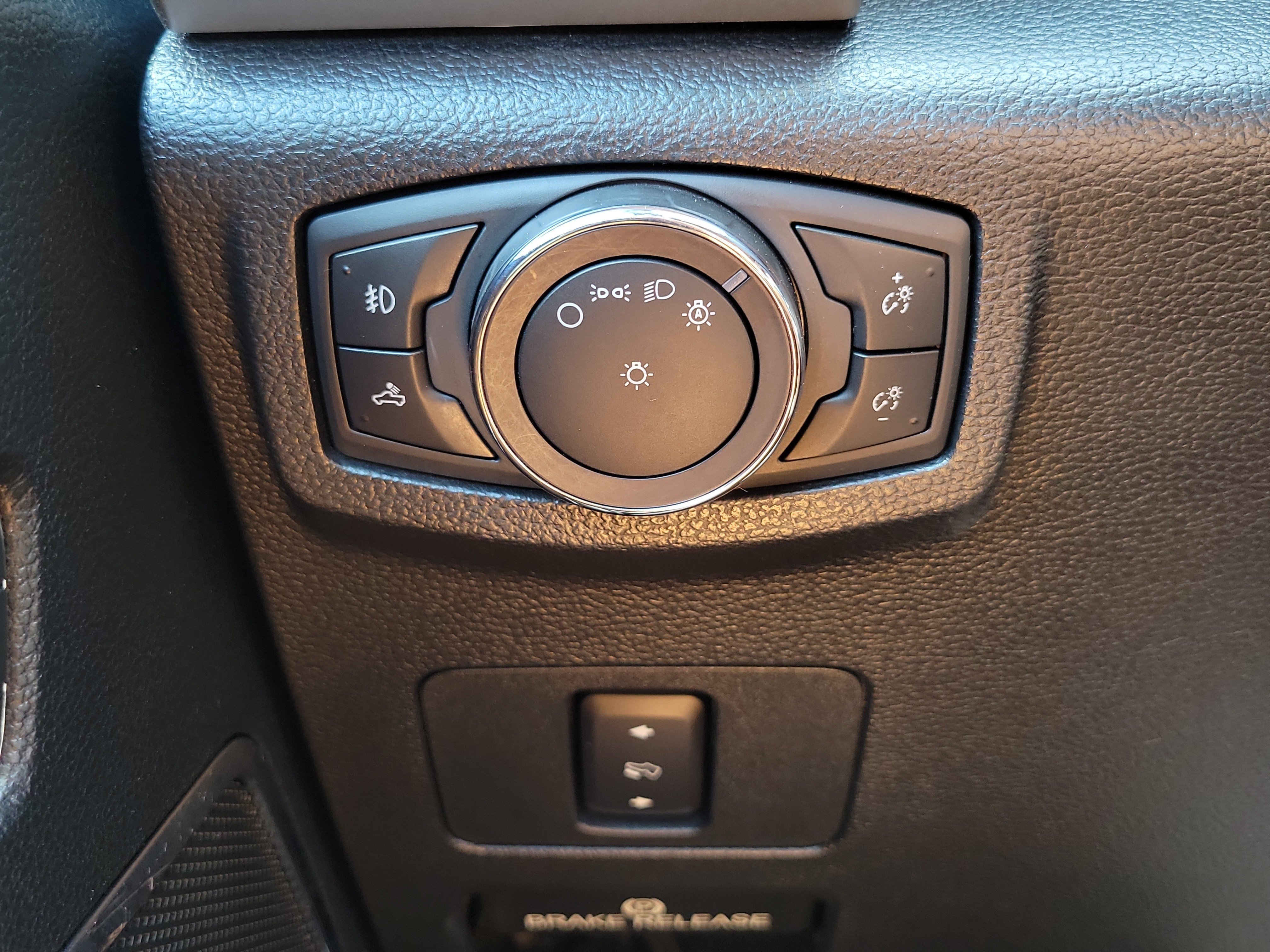 Used 2019 Ford F250 Lariat w/ Chrome Package AWD/4WD image 27